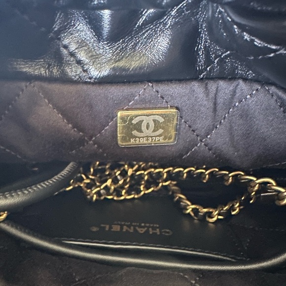 Chanel 22 Mini - Picture 7 of 7